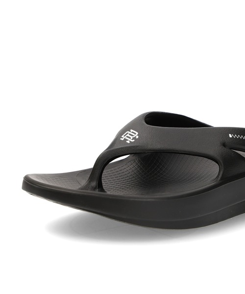REIGNING CHAMP(レイニングチャンプ)の「REIGNING CHAMP RC OOFOS(スニーカー・メンズ・ブラック・26cm/29cm)」の6枚目の写真