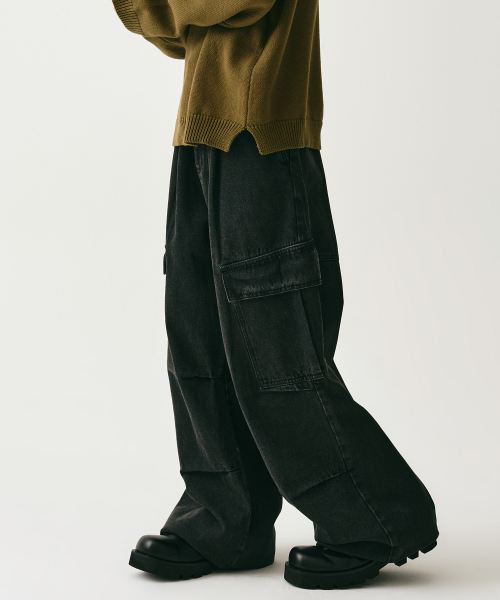 AVANDRESS(アバンドレス )の「Side Big Cargo Pants BLUE(デニムパンツ・レディース・ブルー・LARGE/MEDIUM/SMALL/X-SMALL/XX-SMALL)」の20枚目の写真