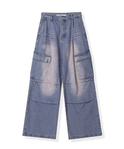 AVANDRESS(アバンドレス )の「Side Big Cargo Pants BLUE(デニムパンツ・レディース・ブルー・LARGE/MEDIUM/SMALL/X-SMALL/XX-SMALL)」の17枚目の写真