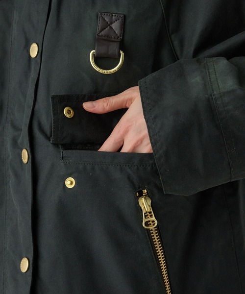 Barbour（バブアー）の「【Barbour】CATTON WAX JACKET（ミリタリージャケット・レディース・オリーブ/ブラック・FREE）」の22枚目の写真