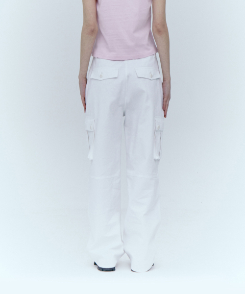 Rest&Recreation(レストアンドレクリエーション)の「COTTON CARGO PANTS_WHITE(その他パンツ・レディース・その他・SMALL/MEDIUM)」の3枚目の写真