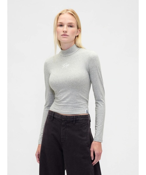 セール】GAPロゴ クロップド モックネックトップス（Tシャツ
