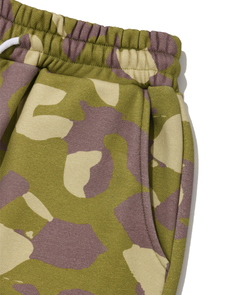 Retriever Club（レトリーバークラブ）の「SCRIPT SWEAT PANTS [CAMO]（スウェットパンツ・メンズ・その他・SMALL/MEDIUM/LARGE）」の6枚目の写真