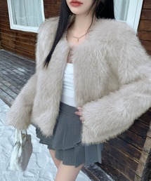 REMUR（レミュール）の「ファーショートコート（ノーカラーコート）」