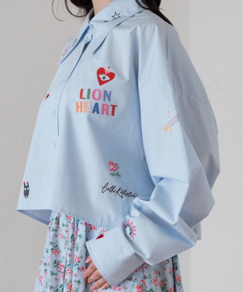 Cath Kidston(キャスキッドソン)の「コラージュショートシャツ(シャツ/ブラウス・レディース・ホワイト/ピンク/サックスブルー・FREE)」の1枚目の写真