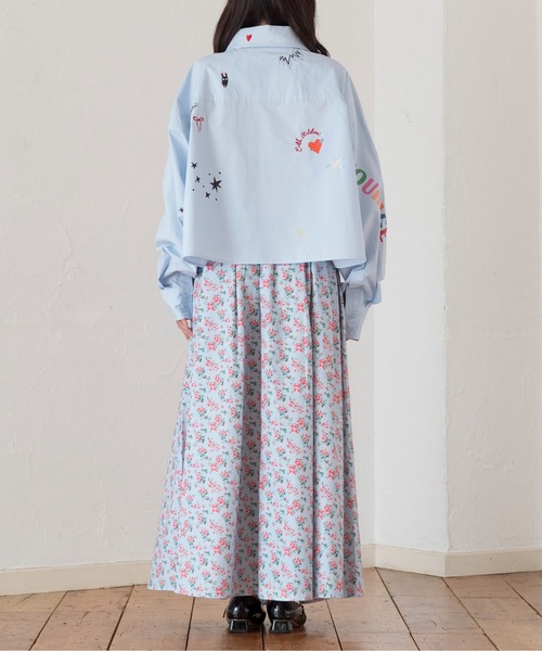 Cath Kidston(キャスキッドソン)の「コラージュショートシャツ(シャツ/ブラウス・レディース・ホワイト/ピンク/サックスブルー・FREE)」の6枚目の写真