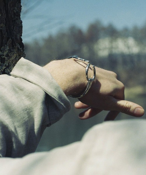 LIDNM（リドム）の「Llife QUILLE BANGLE（バングル/リストバンド・メンズ・シルバー・FREE）」の13枚目の写真