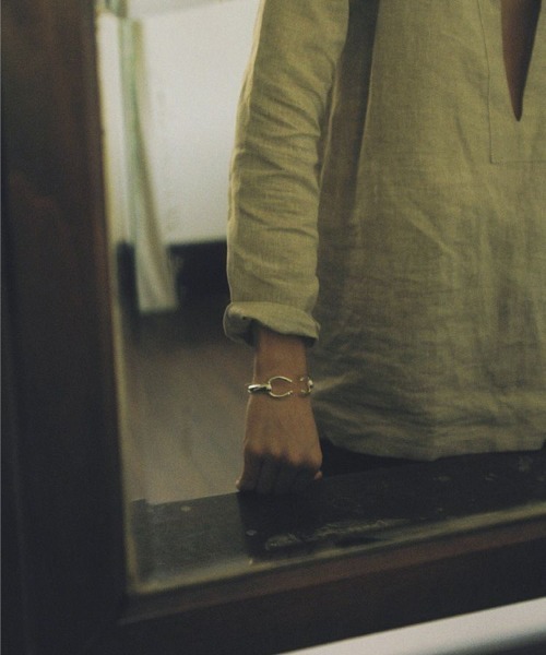 LIDNM（リドム）の「Llife QUILLE BANGLE（バングル/リストバンド・メンズ・シルバー・FREE）」の14枚目の写真