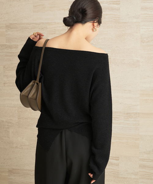 plage（プラージュ）の「《追加》Off shoulder slit ニット 2（ニット/セーター・レディース・ブラック/チャコールグレー・FREE）」の14枚目の写真