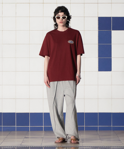 UNALLOYED(アナロイド)の「シンボルロゴTシャツ / バーガンディ(Tシャツ/カットソー・メンズ・その他・SMALL/MEDIUM/LARGE)」の5枚目の写真