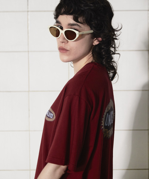 UNALLOYED(アナロイド)の「シンボルロゴTシャツ / バーガンディ(Tシャツ/カットソー・メンズ・その他・SMALL/MEDIUM/LARGE)」の8枚目の写真