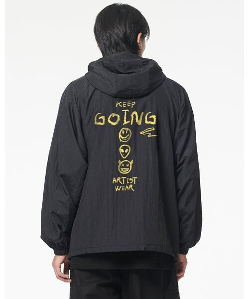 ARTISTWEAR（アーティストウェア）の「[ATW] キープゴーイング フードパーカー（ナイロンジャケット・レディース・ブラック・2XL/LARGE/MEDIUM/X-LARGE）」の2枚目の写真