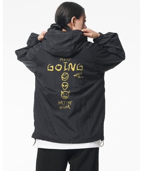 ARTISTWEAR（アーティストウェア）の「[ATW] キープゴーイング フードパーカー（ナイロンジャケット・レディース・ブラック・2XL/LARGE/MEDIUM/X-LARGE）」の5枚目の写真