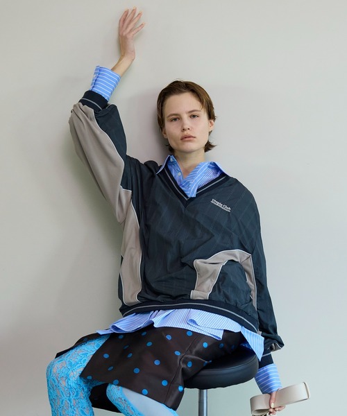 MAISON SPECIAL（メゾンスペシャル）の「【PRE-ORDER】Asymmetrical drape shirt/アシンメトリードレープシャツ（シャツ/ブラウス・レディース・ホワイト/イエロー/ブルー・FREE）」の17枚目の写真