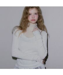 TWEE（トゥウィー）の「ネティンVネックシャーリング長袖Tシャツ（Tシャツ/カットソー）」