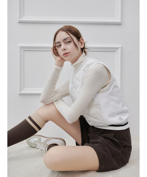 NITINA(ニティナ)の「ダイヤキルティングベストWH(ダウンベスト・レディース・ホワイト・SMALL/MEDIUM/LARGE)」の5枚目の写真