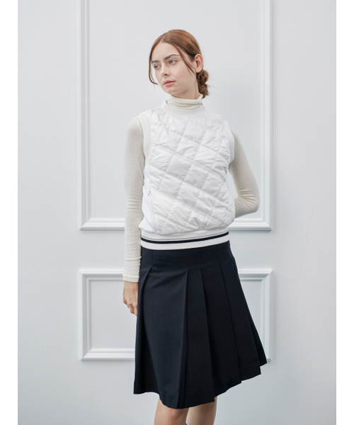 NITINA(ニティナ)の「ダイヤキルティングベストWH(ダウンベスト・レディース・ホワイト・SMALL/MEDIUM/LARGE)」の6枚目の写真