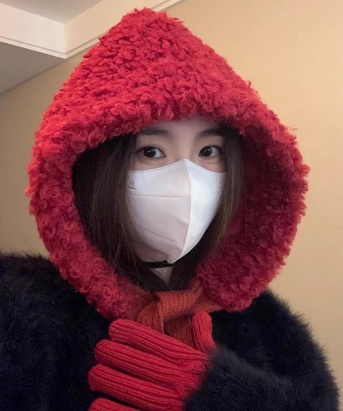 TONE SELECT GOODS（トーンセレクトグッズ）の「pur chouchou/ボア もこもこ フード ボンネット P4530（ハット・レディース・レッド/ブラウン/ブラック/ホワイト・FREE）」の6枚目の写真