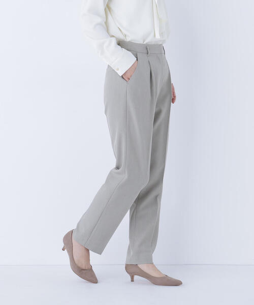 NATURAL BEAUTY BASIC(ナチュラルビューティーベーシック)の「◇クラッシー SETUP タックパンツ(スラックス・レディース・カーキ/ブラウン・SMALL/MEDIUM)」の2枚目の写真