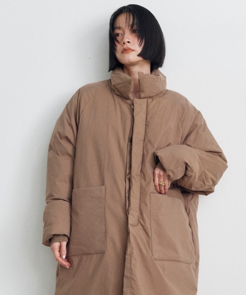 Shelly island（シェリーアイランド）の「ファイバーダウンロングコート（ダウンジャケット/コート・レディース・ベージュ・FREE）」の3枚目の写真