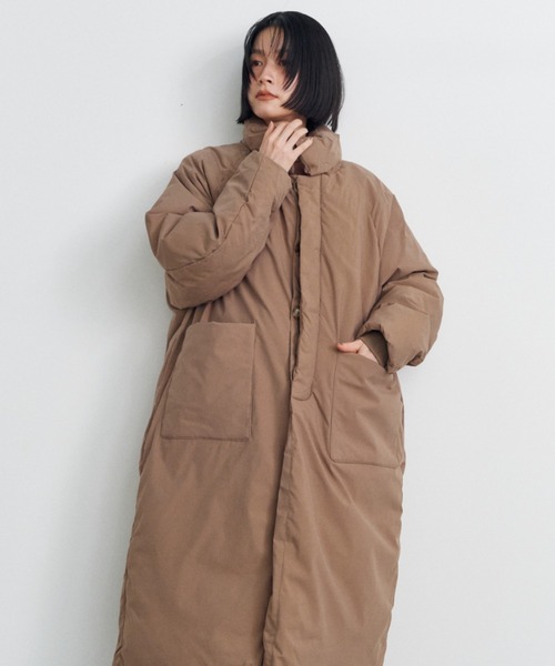 Shelly island（シェリーアイランド）の「ファイバーダウンロングコート（ダウンジャケット/コート・レディース・ベージュ・FREE）」の10枚目の写真