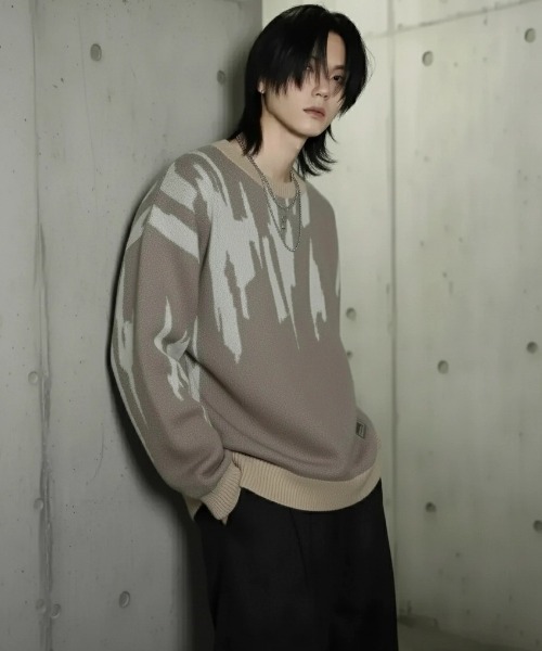 BENUSTA(ベヌスタ)の「A'GEM/9 × .kom 『BENUSTA/ベヌスタ』Brush Stroke Jacquard Crew Knit/ブラシストロークジャカードクルーニット(ニット/セーター・メンズ・パープル/ベージュ・L/XL)」の7枚目の写真