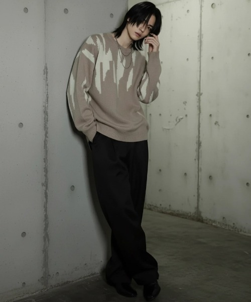 BENUSTA(ベヌスタ)の「A'GEM/9 × .kom 『BENUSTA/ベヌスタ』Brush Stroke Jacquard Crew Knit/ブラシストロークジャカードクルーニット(ニット/セーター・メンズ・パープル/ベージュ・L/XL)」の11枚目の写真