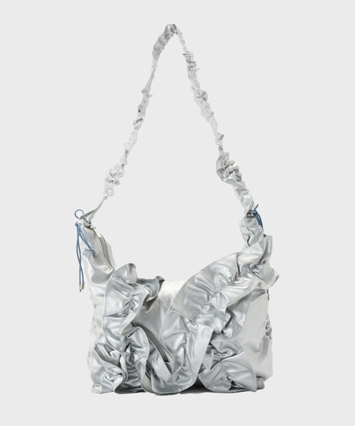 Casselini（キャセリーニ）の「≪追加≫Casselini/キャセリーニ ボリュームフリルショルダー（ショルダーバッグ・レディース・シルバー/スカイブルー/カーキ/ブラック・FREE）」の4枚目の写真