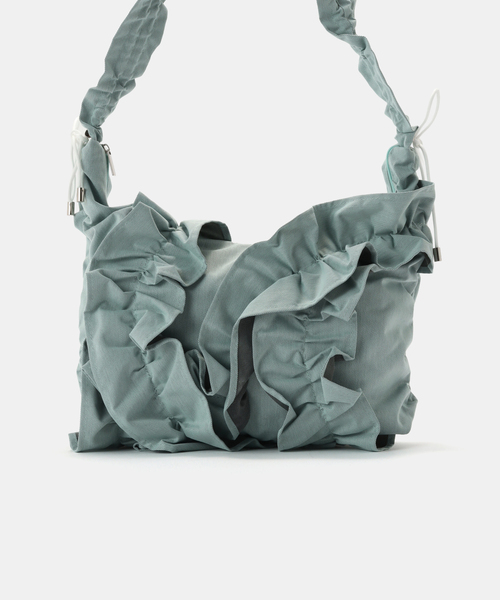 Casselini（キャセリーニ）の「≪追加≫Casselini/キャセリーニ ボリュームフリルショルダー（ショルダーバッグ・レディース・シルバー/スカイブルー/カーキ/ブラック・FREE）」の5枚目の写真