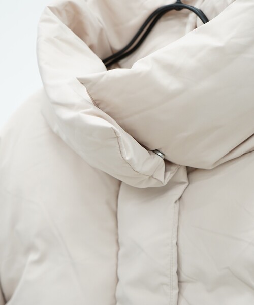 abahouse mavie（アバハウスマヴィ）の「ﾉﾝｷﾙﾄ中綿ﾌﾞﾙｿﾞﾝ（ブルゾン・レディース・ブラウン/アイボリー/ブラック・フリー）」の6枚目の写真