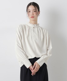 NANO universe（ナノユニバース）の「前後2wayスタンドカラーギャザーブラウス（シャツ/ブラウス）」