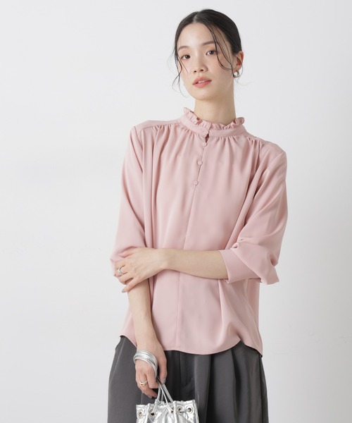NANO universe(ナノユニバース)の「前後2wayスタンドカラーギャザーブラウス(シャツ/ブラウス・レディース・ネイビー/ピンク/ホワイト・FREE)」の13枚目の写真