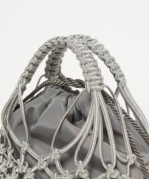 BEAUTY&YOUTH UNITED ARROWS（ビューティーアンドユースユナイテッドアローズ）の「メタルコード ネット フリンジ ドロストバッグ（かごバッグ・レディース・シルバー/ゴールド・FREE）」の11枚目の写真