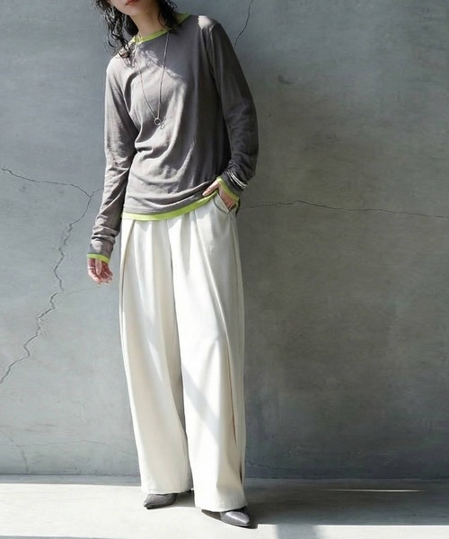 antiqua(アンティカ)の「サイドデザイン ワイドパンツ(その他パンツ・レディース・アイボリー/ブラック・MEDIUM/LARGE)」の3枚目の写真
