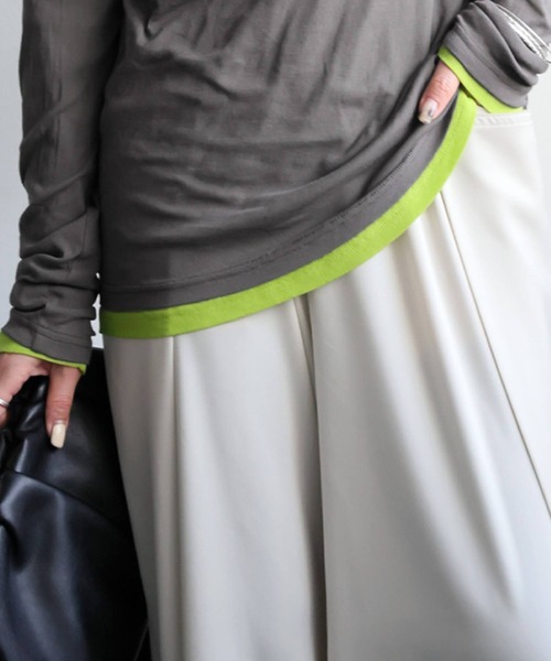 antiqua(アンティカ)の「サイドデザイン ワイドパンツ(その他パンツ・レディース・アイボリー/ブラック・MEDIUM/LARGE)」の4枚目の写真