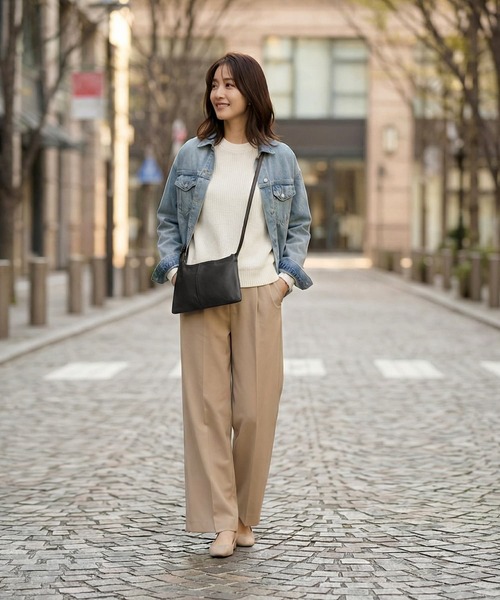STYLE DELI(スタイルデリ)の「【DELI by】ソフトドレープ・リアルレザースリムショルダーバッグ(ショルダーバッグ・レディース・ブラック/ダークブラウン・FREE)」の10枚目の写真