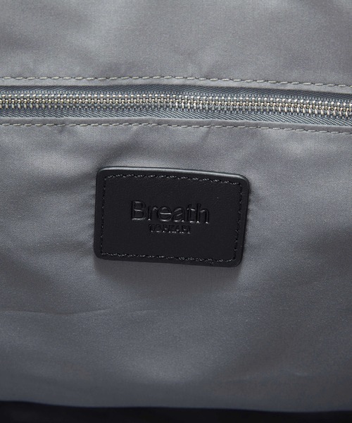 Breath TOPKAPI(ブレストプカピ)の「【Breath TOPKAPI】MORPH モーフ リンクルナイロン トートバッグ チャーム付き A4 / 超軽量 /撥水(トートバッグ・レディース・グレー/ベージュ/ブラック・FREE)」の4枚目の写真