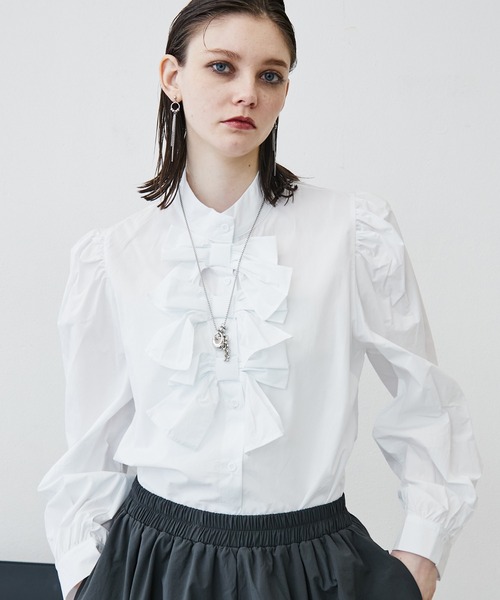 MONOe（モノエ）の「【上品ガーリー】トリプルリボンシャツブラウス（シャツ/ブラウス・レディース・ホワイト/ブルー/ブラック・FREE）」の6枚目の写真