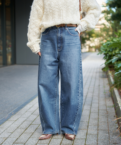 B.C STOCK（ベーセーストック）の「《追加8》ウォッシャブル / DU JOUR / デュ ジュール BARREL BAGGY JEAN（デニムパンツ・レディース・ホワイト系その他/ネイビー/ブルー・36/38）」の6枚目の写真
