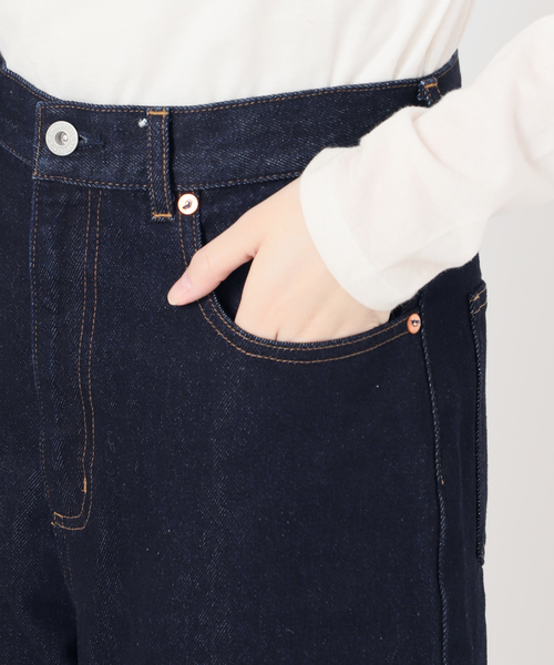 B.C STOCK（ベーセーストック）の「《追加8》ウォッシャブル / DU JOUR / デュ ジュール BARREL BAGGY JEAN（デニムパンツ・レディース・ホワイト系その他/ネイビー/ブルー・36/38）」の16枚目の写真