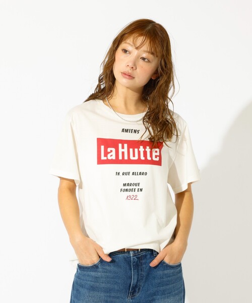 Rouge vif la cle（ルージュヴィフラクレ）の「【La Hutte / ラ ユット】ロゴTシャツ / プリントTシャツ / 半袖（Tシャツ/カットソー・レディース・ホワイト系その他2/ブラック系その他/ホワイト系その他・フリー）」の4枚目の写真