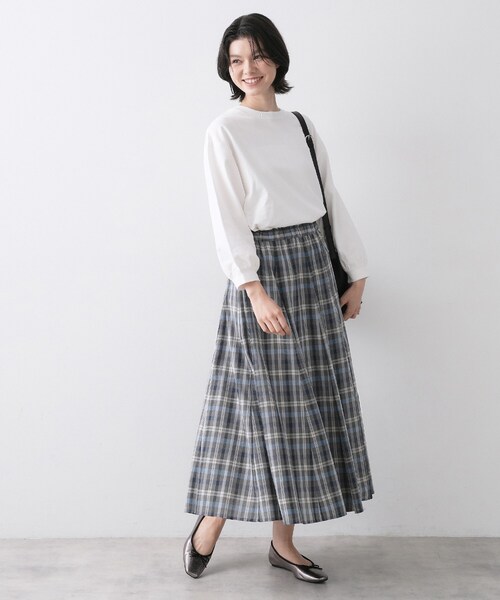Dessin(デッサン)の「【ウエストゴム/洗える】映えチェック柄スカート(スカート・レディース・チャコールグレー/レッド系/モスグリーン系1・03/02/01/00)」の6枚目の写真