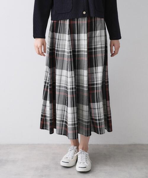 Dessin(デッサン)の「【ウエストゴム/洗える】映えチェック柄スカート(スカート・レディース・チャコールグレー/レッド系/モスグリーン系1・03/02/01/00)」の15枚目の写真