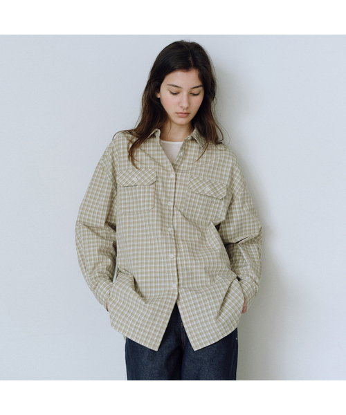 URAGO(ユラーゴ)の「Two pocket check shirt(シャツ/ブラウス・レディース・パープル/カーキ・FREE)」の2枚目の写真