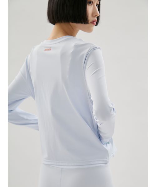 emmi（エミ）の「【Sustainaretch】ジップアップトップス/UVカット/接触冷感（Tシャツ/カットソー・レディース・ライトブルー/ブラック/ピンク・F）」の14枚目の写真