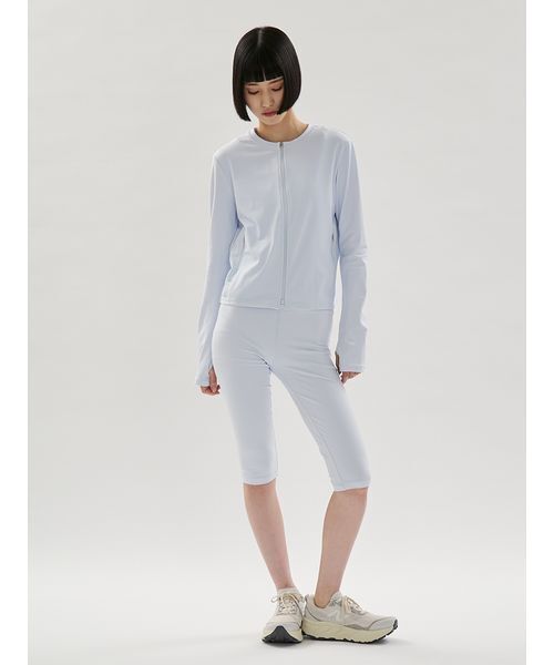 emmi（エミ）の「【Sustainaretch】ジップアップトップス/UVカット/接触冷感（Tシャツ/カットソー・レディース・ライトブルー/ブラック/ピンク・F）」の7枚目の写真