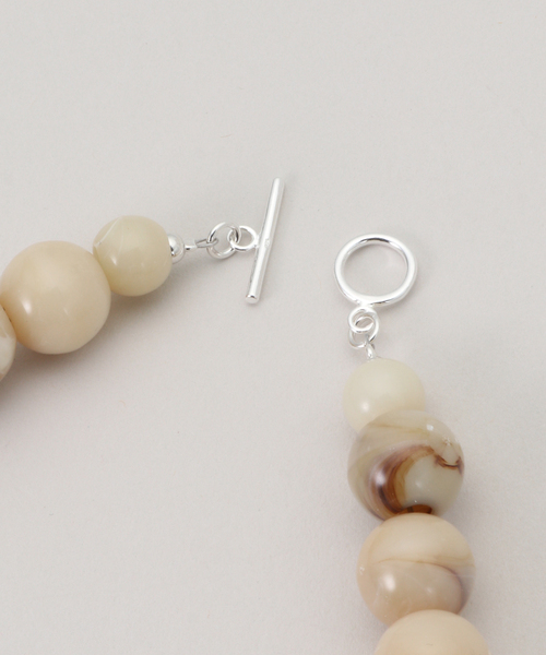 JOURNAL STANDARD（ジャーナルスタンダード）の「PARIS BAKELITENEC（ネックレス・レディース・アイボリー・FREE）」の4枚目の写真