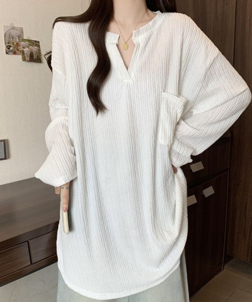 SallyLunn(サリーラン)の「キーネック プリーツライクトップス(その他トップス・レディース・ホワイト/ブラック・LARGE/MEDIUM)」の7枚目の写真