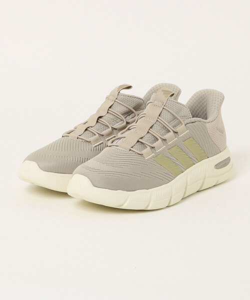 adidas(アディダス)の「【adidas】CF FLEX RAPIDFIT(スニーカー・レディース・ベージュ・23.0cm/23.5cm/24.0cm/24.5cm/25.0cm)」の1枚目の写真