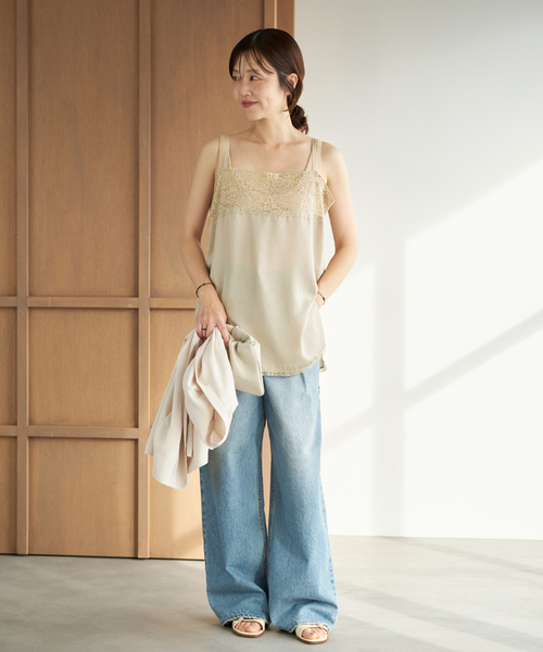 plage（プラージュ）の「Linen mix lace キャミソール（キャミソール・レディース・ブラック/ベージュ・FREE）」の4枚目の写真